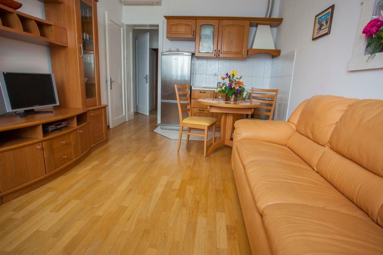 Apartments Vlado Podgora Eksteriør billede